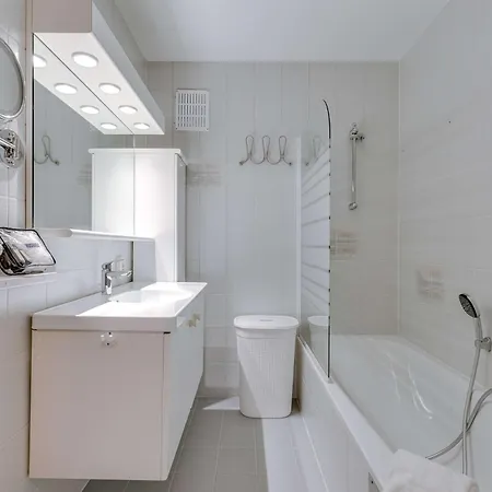 Huswell - Zonneweelde - Seaside Getaway With Views Apartamento